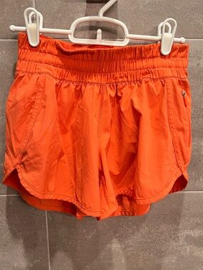 Women’s Hotty Shorts - Orange/Coral 2.5”